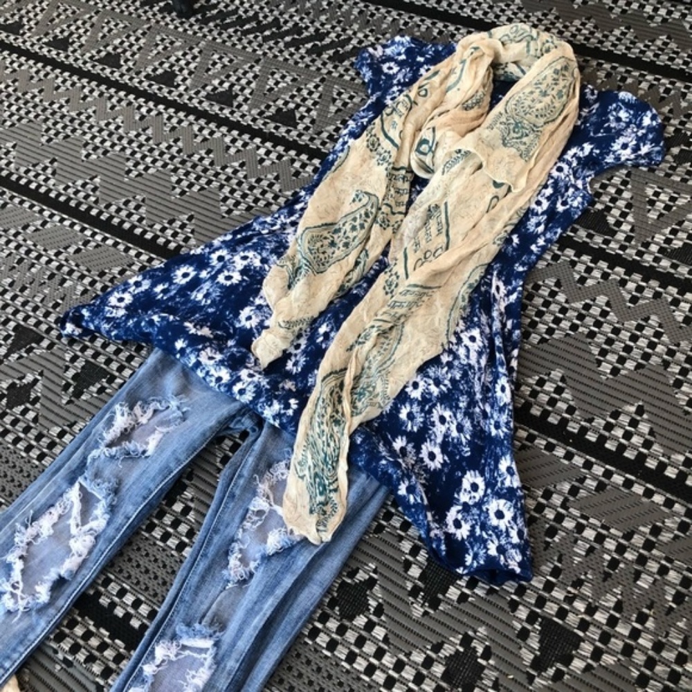 3-Piece Flower Power Spring Bundle - Picture 3 of 8